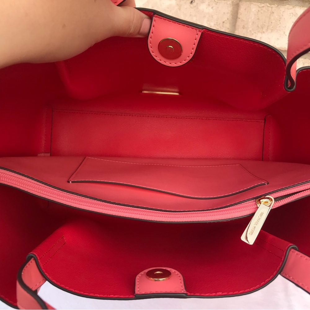 Nwt! Michael Kors Tote - Picture 3 of 7